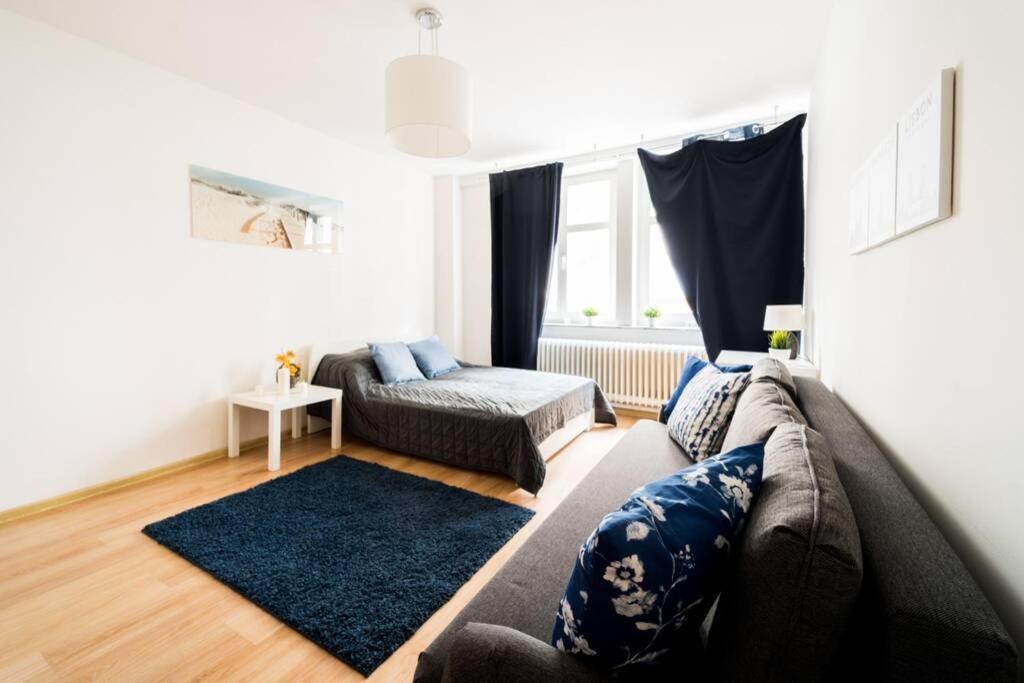3 Rooms Big Apartment - 150 M Town Hall - Nice Design Wroclaw Dış mekan fotoğraf