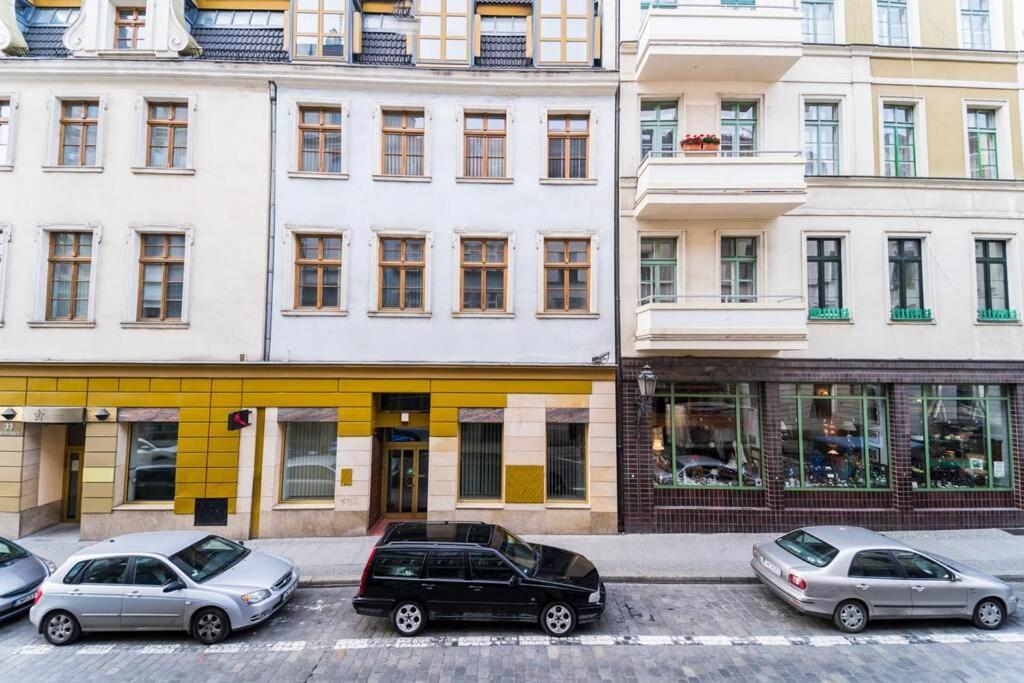 3 Rooms Big Apartment - 150 M Town Hall - Nice Design Wroclaw Dış mekan fotoğraf